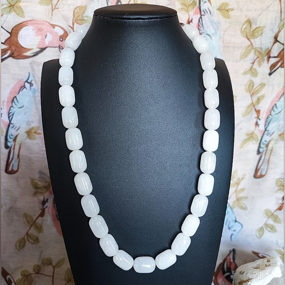 White Milky Quartz Stone Vintage Necklace Wire Strung Clear Glass Cubes EUC